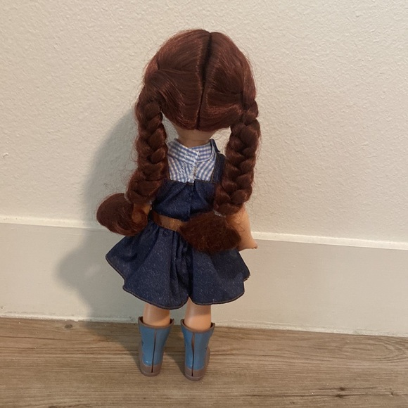 Wizard of Oz Dorothy doll - Picture 2 of 2
